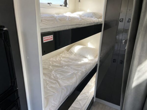 2021 New Age Road Owl 21ROBE COMFORT PLUS — photo 13