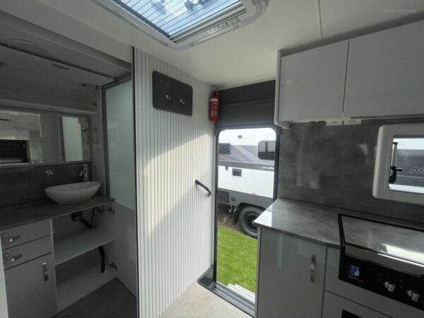 Nova Bravo 206-1RSL — photo 10