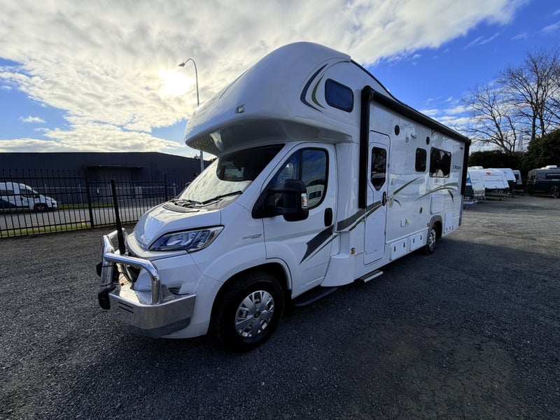2021 Jayco Conquest — photo 1