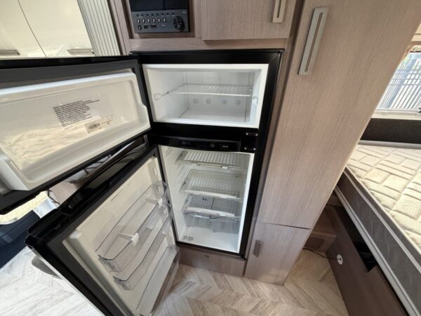 2021 Jayco Conquest — photo 11