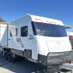 Jayco Silverline OUTBACK CLUB LOUNGE — photo 3