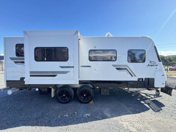 Jayco Silverline OUTBACK CLUB LOUNGE — photo 5
