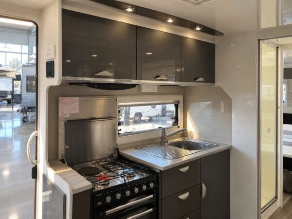 2021 Crusader Excalibur Prince: photo 7